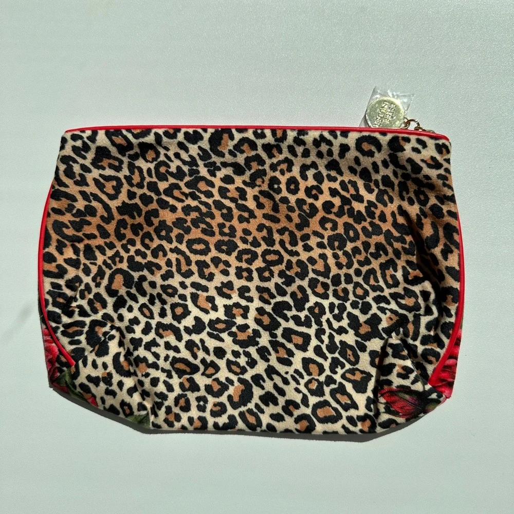 Estée Lauder Leopard Print Cosmetics Bag NWOT
